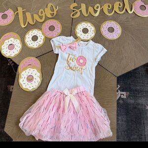 Two Sweet Tutu Dress with Pink Skirt